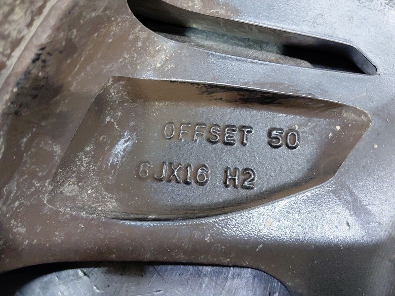 Recambio de llanta para hyundai bayon hybrid referencia OEM IAM   