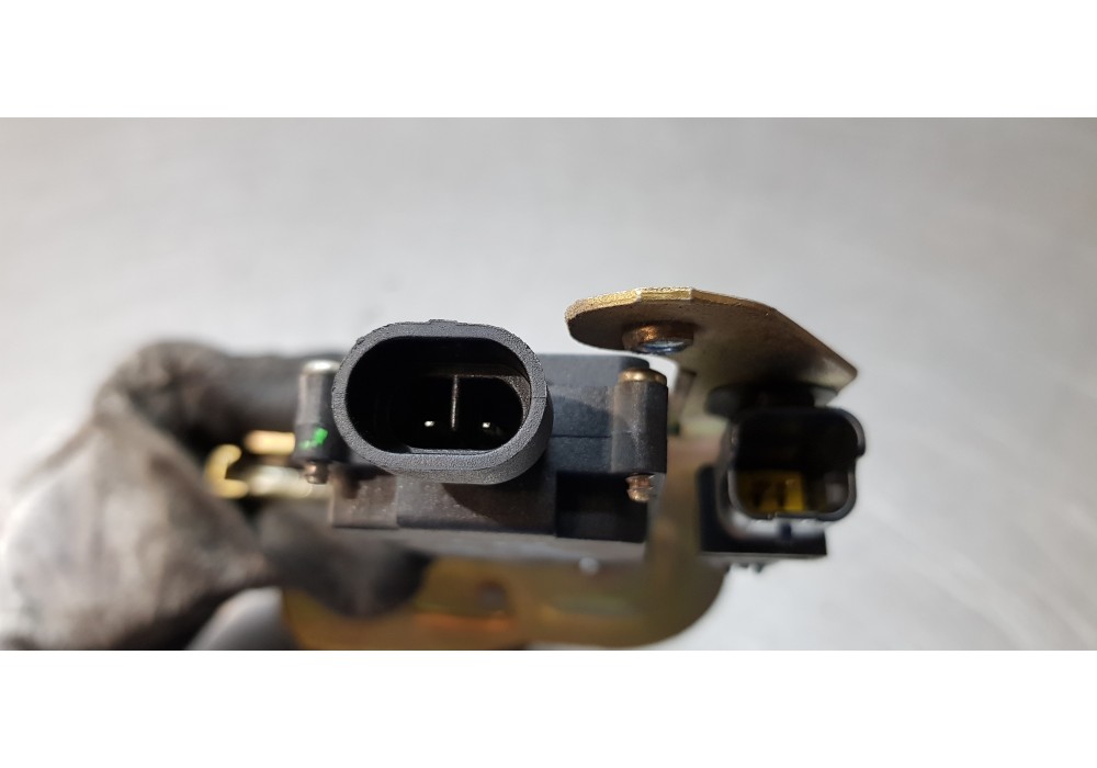 Recambio de cerradura puerta lateral derecha para lancia phedra (180) 2.2 jtd 16v executive referencia OEM IAM 1487727080   Recambio de cerradura puerta lateral derecha para lancia phedra (180) 2.2 jtd 16v executive referencia OEM IAM 1487727080