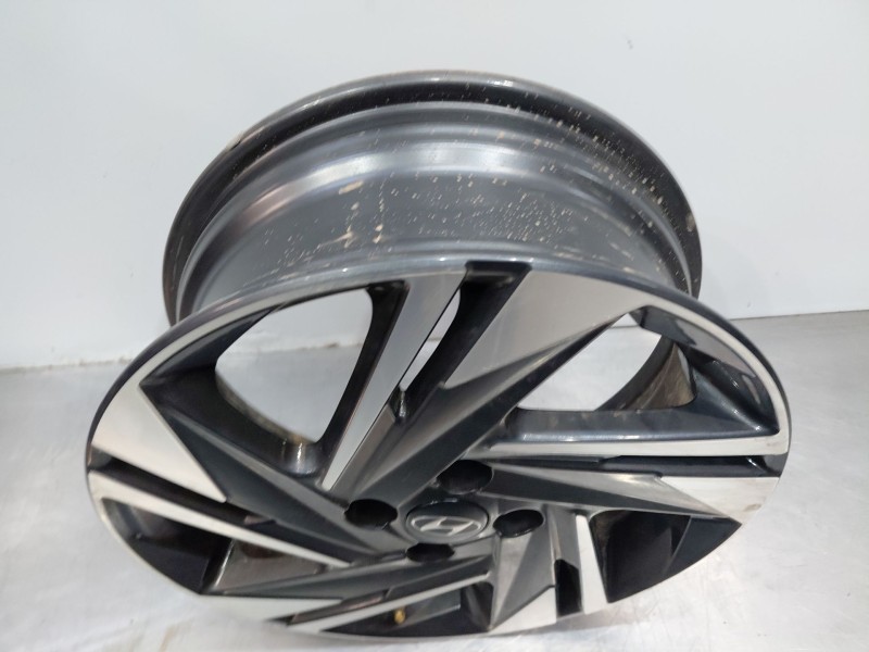 Recambio de llanta para hyundai bayon hybrid referencia OEM IAM   