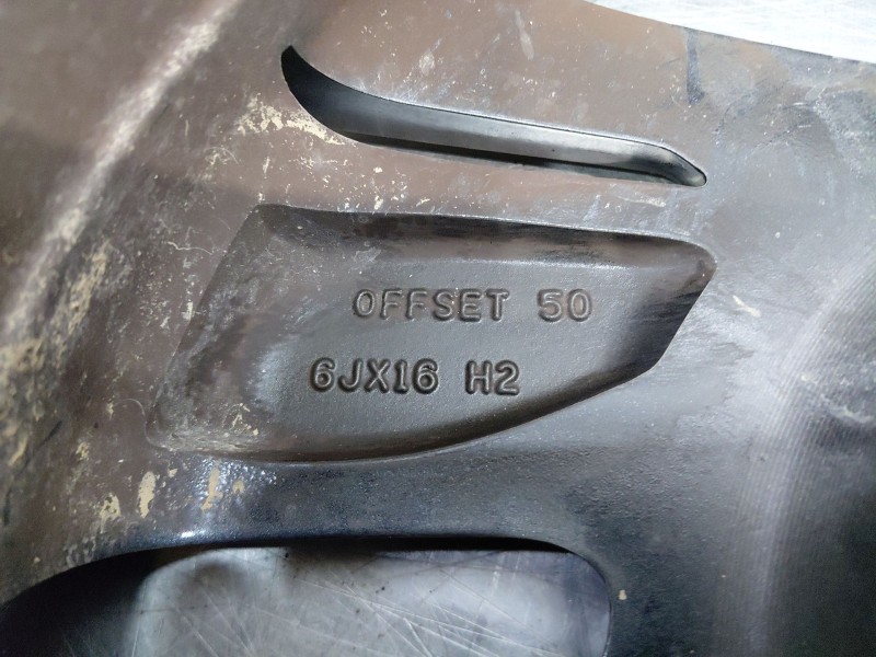 Recambio de llanta para hyundai bayon hybrid referencia OEM IAM   