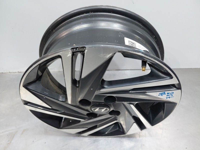 Recambio de llanta para hyundai bayon hybrid referencia OEM IAM   
