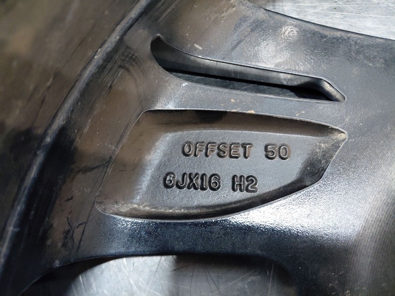 Recambio de llanta para hyundai bayon hybrid referencia OEM IAM   