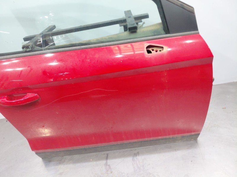 Recambio de puerta delantera derecha para seat arona suv referencia OEM IAM   