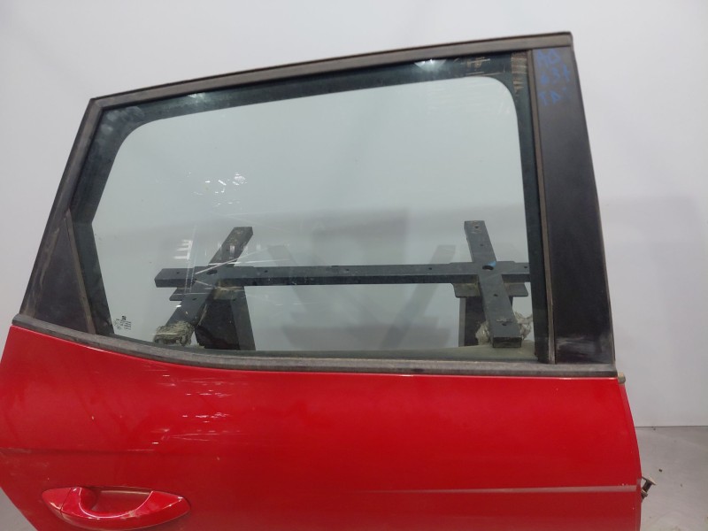 Recambio de puerta trasera derecha para seat arona suv referencia OEM IAM   