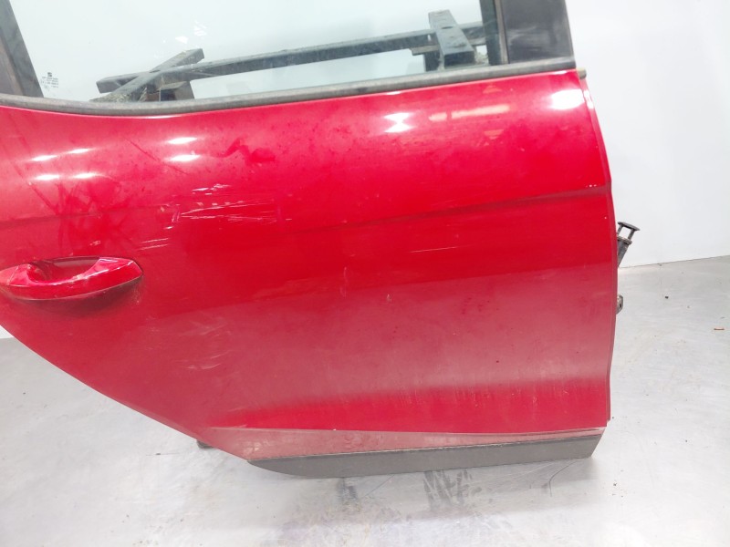 Recambio de puerta trasera derecha para seat arona suv referencia OEM IAM   