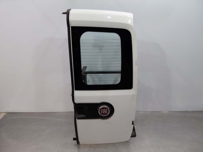 Recambio de puerta trasera derecha para fiat doblo ii cargo (263) multijet referencia OEM IAM   