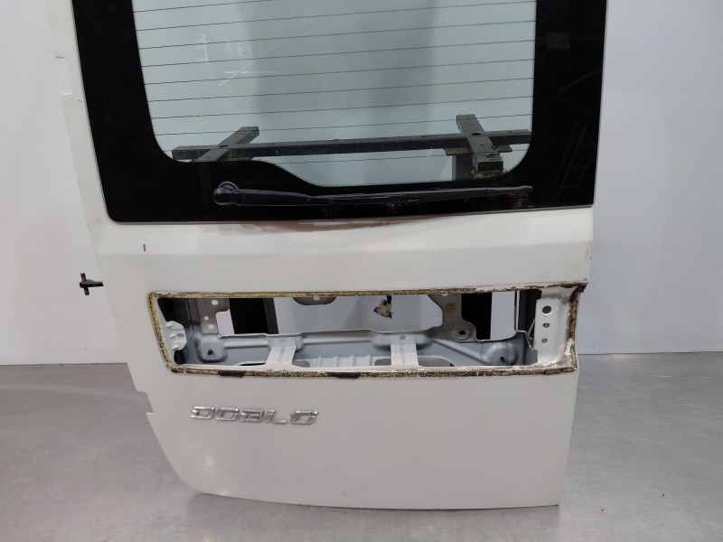 Recambio de puerta trasera izquierda para fiat doblo ii cargo (263) multijet referencia OEM IAM   