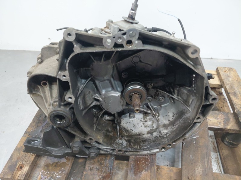 Recambio de caja cambios para peugeot 5008 (0u_, 0e_) 1.6 hdi referencia OEM IAM   