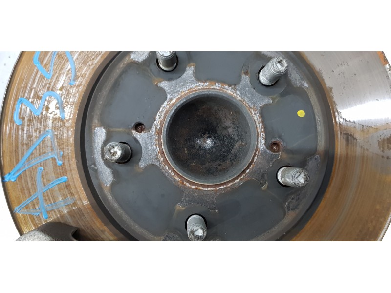 Recambio de mangueta delantera derecha para lexus is 300h referencia OEM IAM 4320153010   Recambio de mangueta delantera derecha para lexus is 300h referencia OEM IAM 4320153010