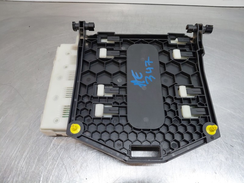 Recambio de caja reles / fusibles para ford s-max (ca1) trend referencia OEM IAM   