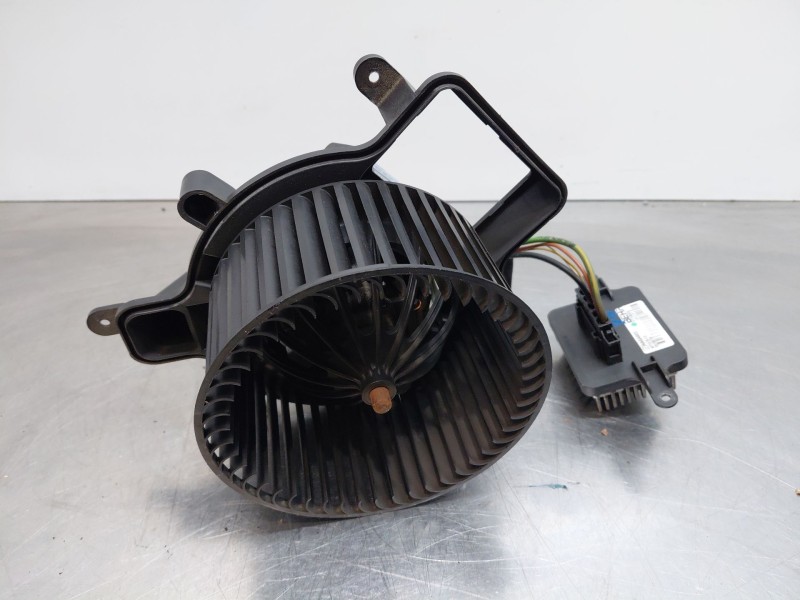 Recambio de motor calefaccion para peugeot 5008 (0u_, 0e_) 1.6 hdi referencia OEM IAM   