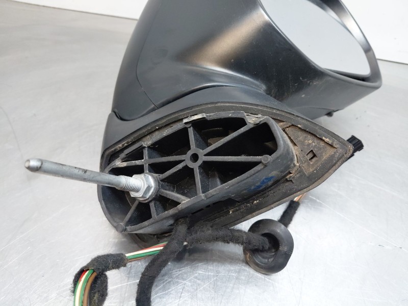 Recambio de retrovisor derecho para peugeot 5008 (0u_, 0e_) 1.6 hdi referencia OEM IAM   