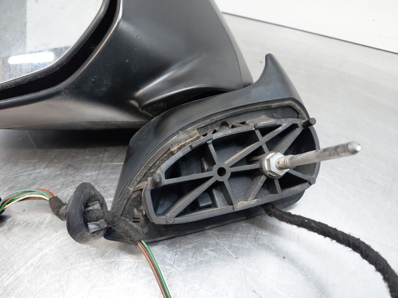 Recambio de retrovisor izquierdo para peugeot 5008 (0u_, 0e_) 1.6 hdi referencia OEM IAM   