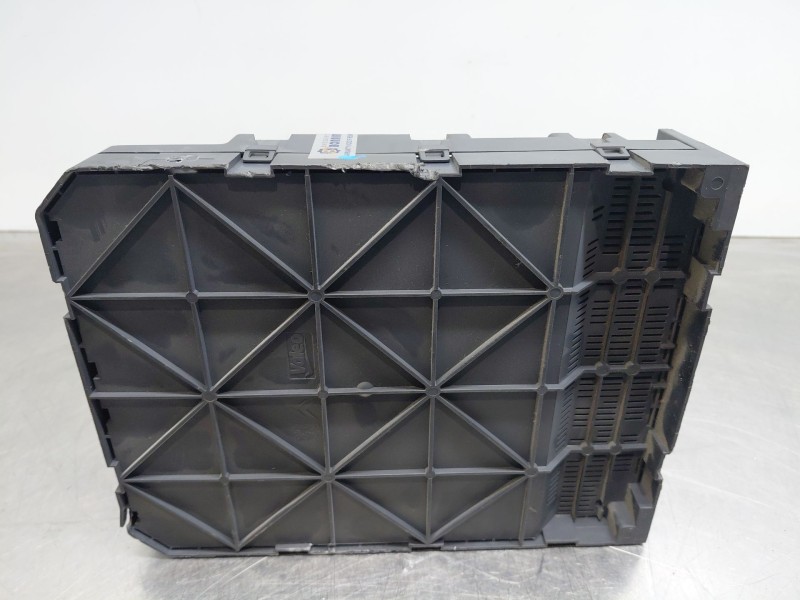 Recambio de caja reles / fusibles para citroën c3 i (fc_, fn_) 1.4 hdi referencia OEM IAM 9664532580  