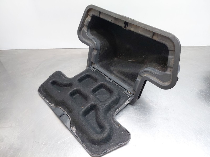 Recambio de guantera para peugeot 5008 (0u_, 0e_) 1.6 hdi referencia OEM IAM   