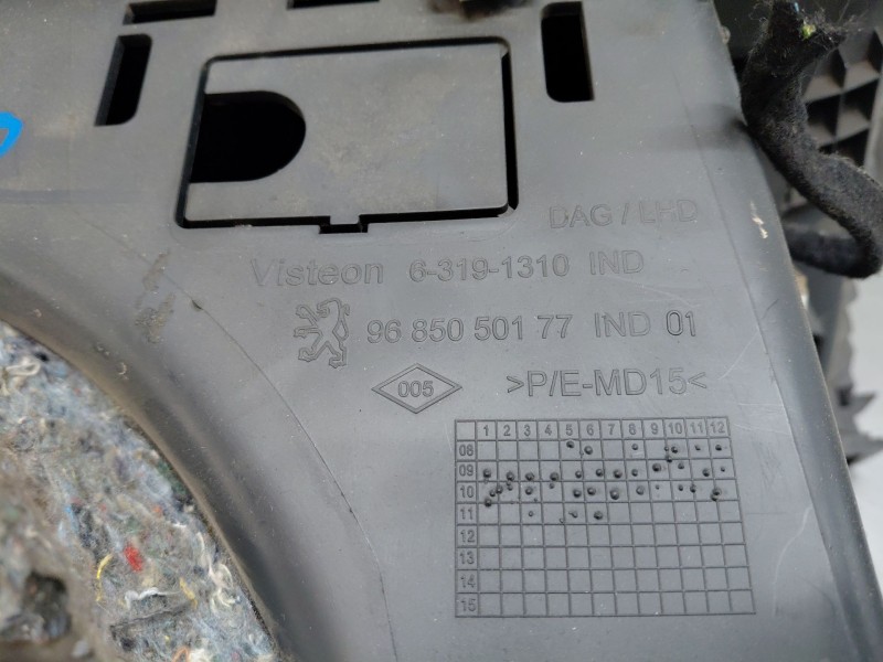 Recambio de guantera para peugeot 5008 (0u_, 0e_) 1.6 hdi referencia OEM IAM   