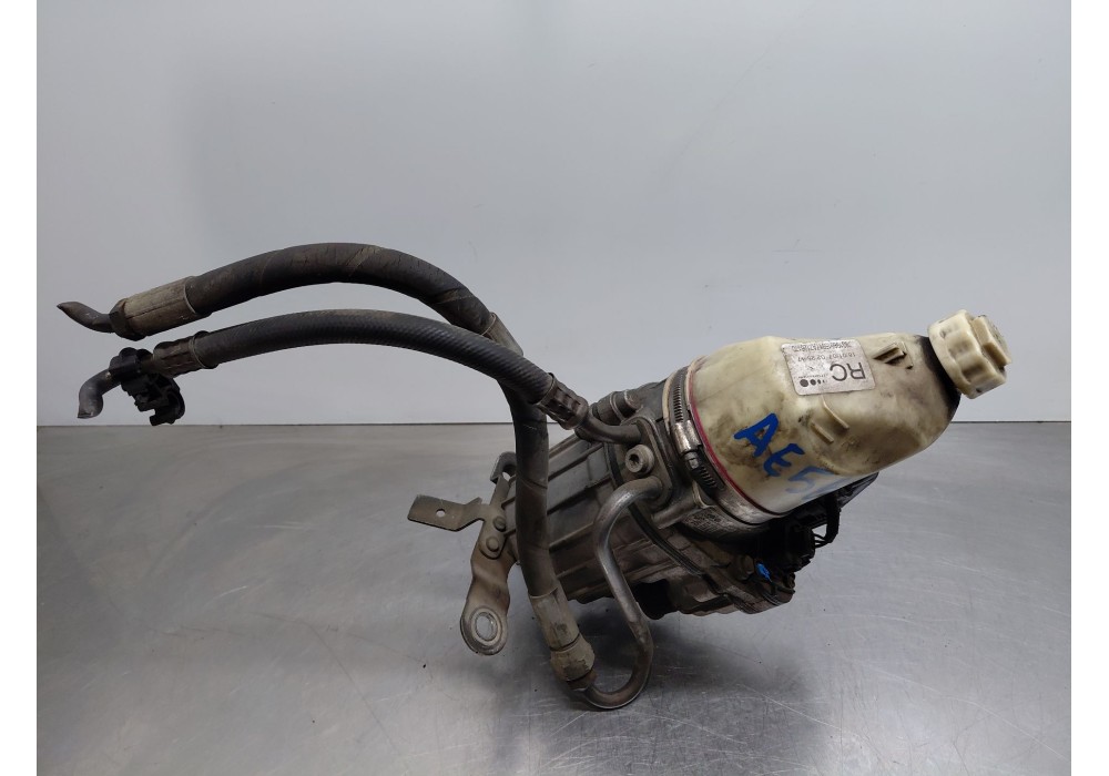 Recambio de bomba direccion para opel zafira / zafira family b (a05) 1.9 cdti (m75) referencia OEM IAM   