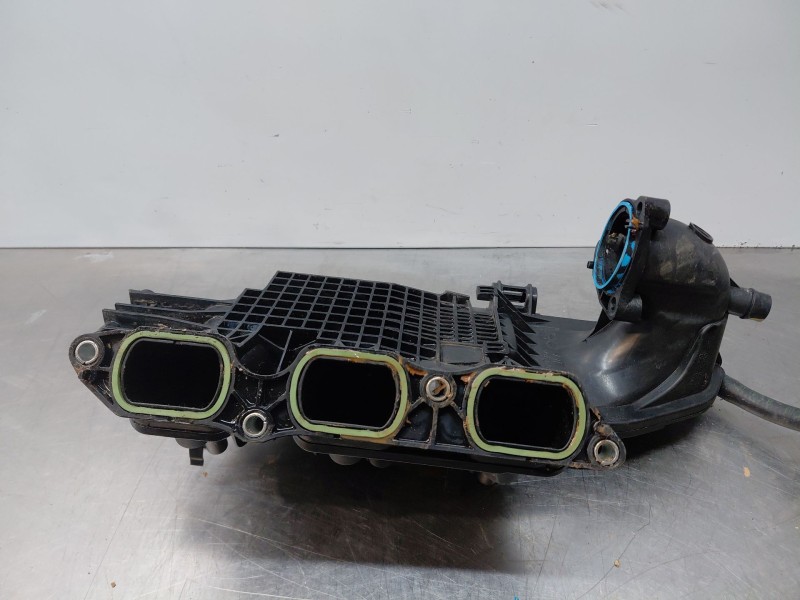 Recambio de colector admision para seat arona suv referencia OEM IAM   