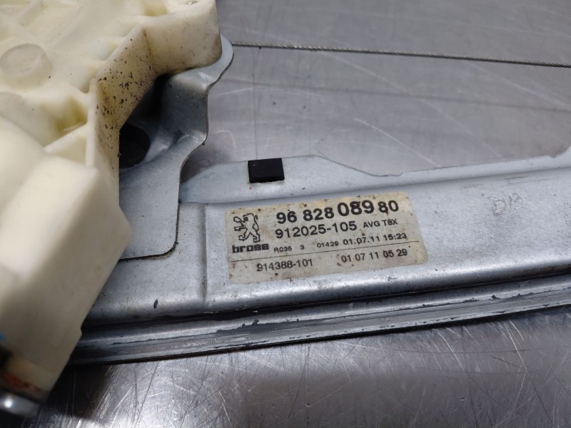 Recambio de elevalunas delantero izquierdo para peugeot 5008 (0u_, 0e_) 1.6 hdi referencia OEM IAM   