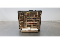 Recambio de caja reles / fusibles para renault megane ii berlina 3p gt referencia OEM IAM 8200481863H  