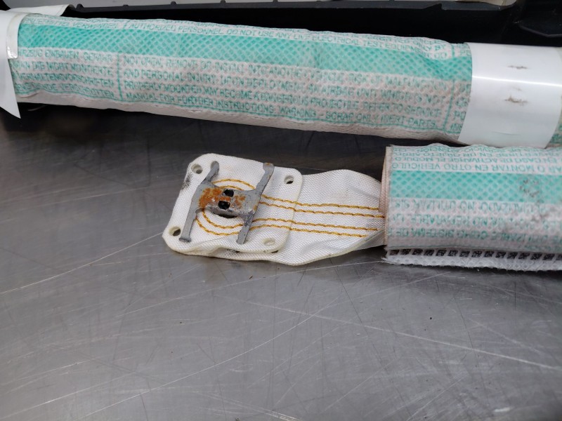 Recambio de airbag cortina delantero izquierdo para seat arona suv referencia OEM IAM   