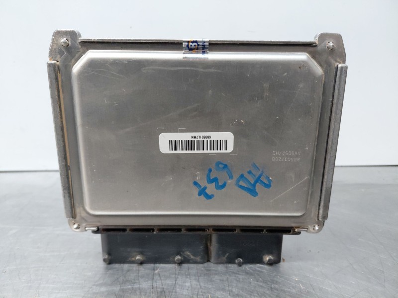 Recambio de centralita motor uce para seat arona suv referencia OEM IAM   