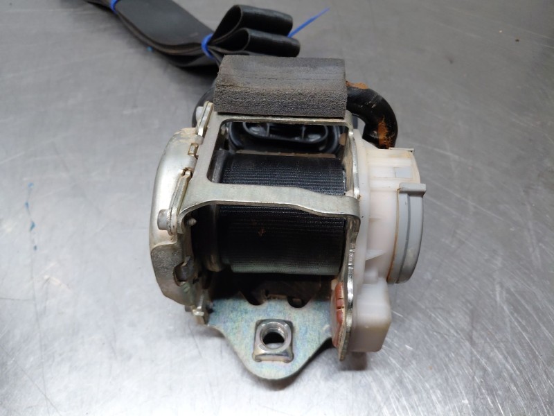 Recambio de cinturon seguridad delantero izquierdo para seat arona suv referencia OEM IAM   