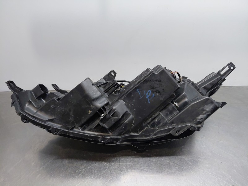 Recambio de faro derecho para nissan qashqai (j12) acenta referencia OEM IAM   
