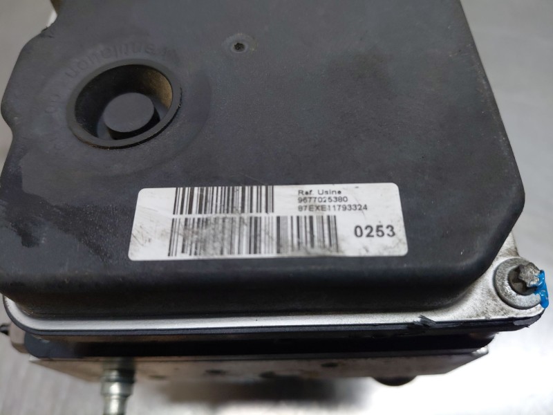 Recambio de abs para peugeot 5008 (0u_, 0e_) 1.6 hdi referencia OEM IAM   