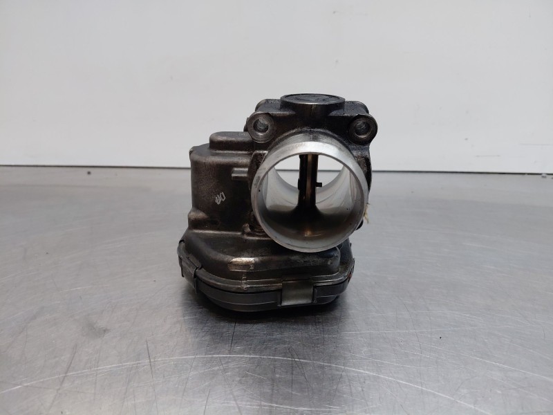 Recambio de caja mariposa para peugeot 5008 (0u_, 0e_) 1.6 hdi referencia OEM IAM   