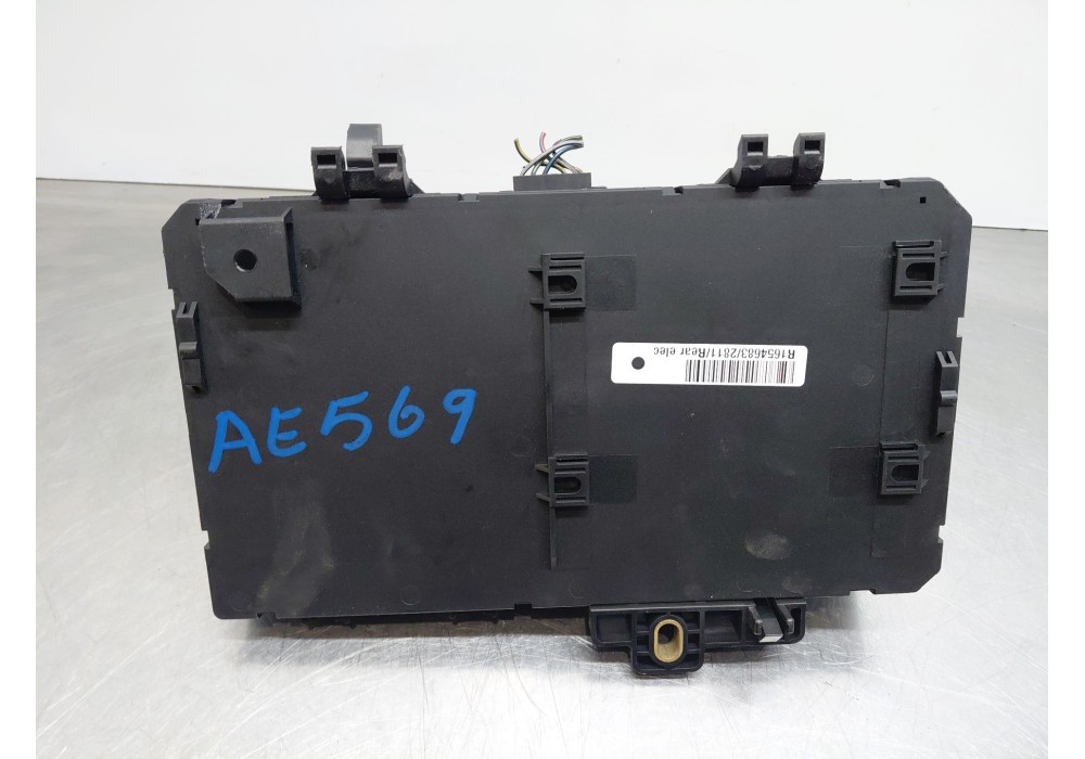 Recambio de caja reles / fusibles para opel zafira / zafira family b (a05) 1.9 cdti (m75) referencia OEM IAM   