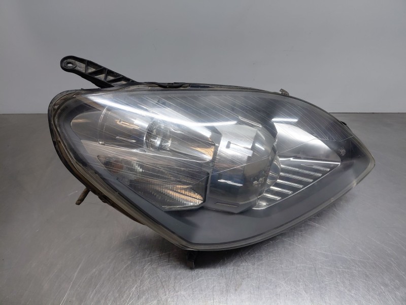 Recambio de faro derecho para opel zafira / zafira family b (a05) 1.9 cdti (m75) referencia OEM IAM   