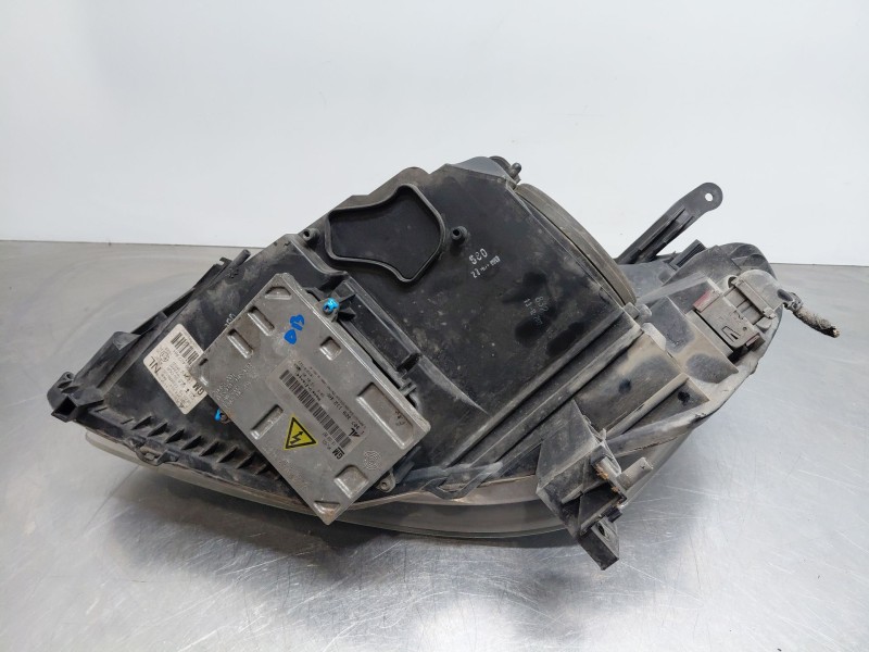 Recambio de faro derecho para opel zafira / zafira family b (a05) 1.9 cdti (m75) referencia OEM IAM   