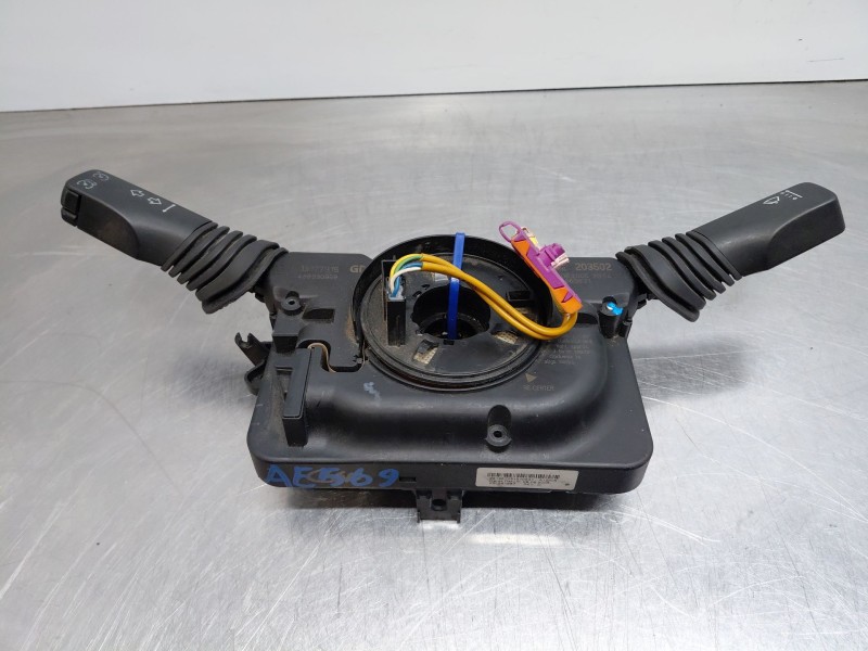 Recambio de mando multifuncion para opel zafira / zafira family b (a05) 1.9 cdti (m75) referencia OEM IAM   