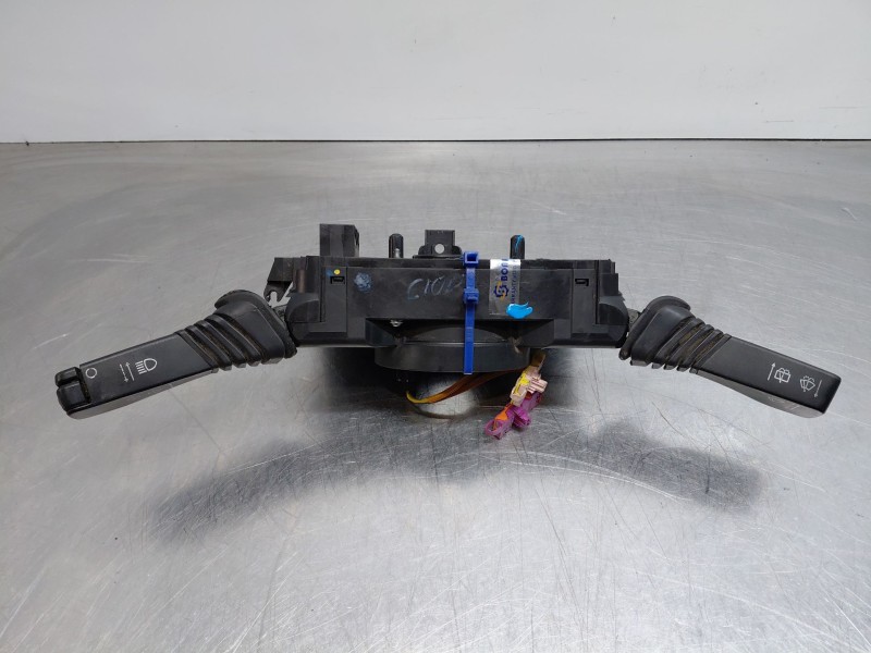 Recambio de mando multifuncion para opel zafira / zafira family b (a05) 1.9 cdti (m75) referencia OEM IAM   