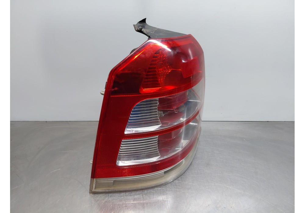 Recambio de piloto trasero izquierdo para opel zafira / zafira family b (a05) 1.9 cdti (m75) referencia OEM IAM   