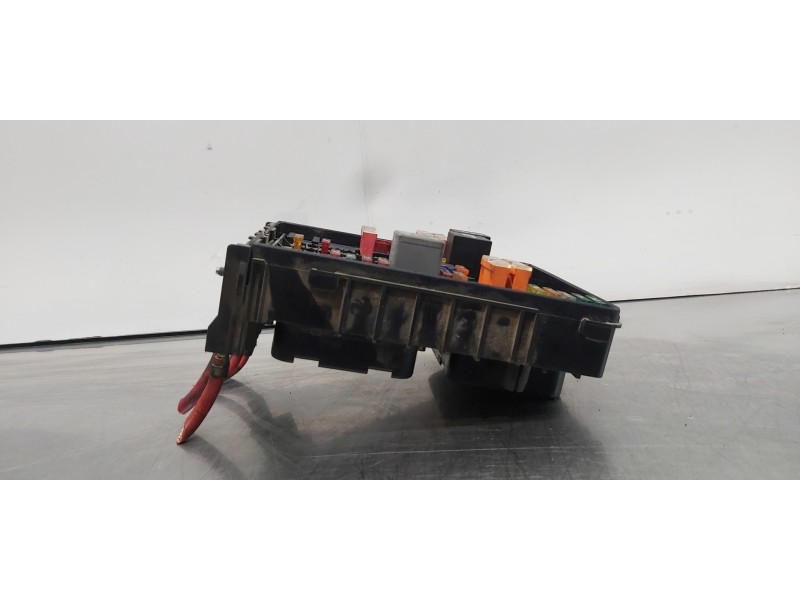 Recambio de caja reles / fusibles para volkswagen touran (1t1) advance referencia OEM IAM 1K0937124K  