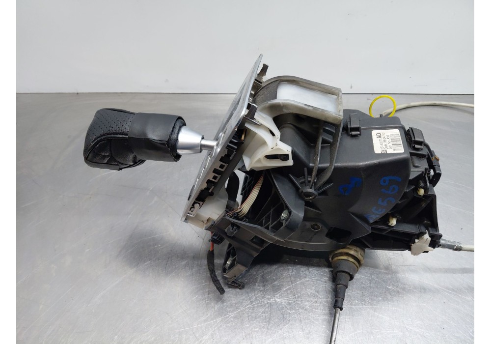 Recambio de palanca cambio para opel zafira / zafira family b (a05) 1.9 cdti (m75) referencia OEM IAM   