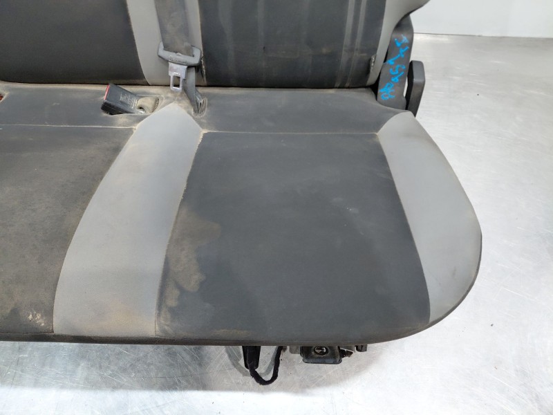 Recambio de banqueta asientos de segunda fila para fiat doblo ii cargo (263) multijet referencia OEM IAM   