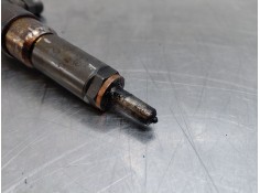 Recambio de inyector para peugeot 5008 (0u_, 0e_) 1.6 hdi referencia OEM IAM    2