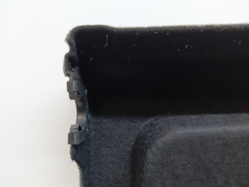 Recambio de bandeja trasera para seat arona suv referencia OEM IAM   