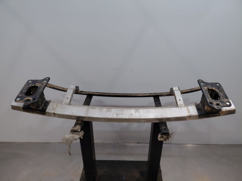 Recambio de refuerzo paragolpes delantero para kia niro concept referencia OEM IAM   