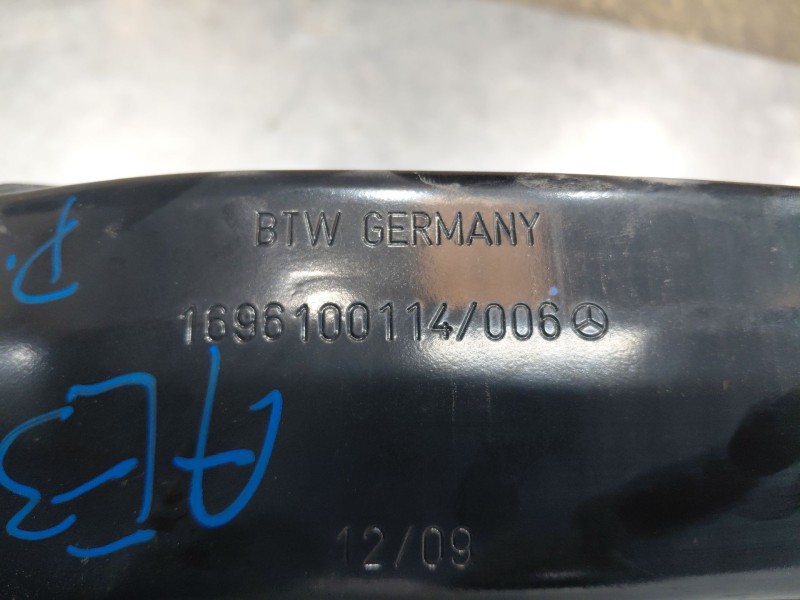 Recambio de refuerzo paragolpes delantero para mercedes-benz clase a (w169) elegance referencia OEM IAM   