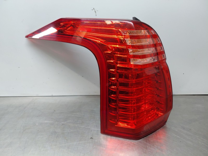 Recambio de piloto trasero izquierdo para peugeot 5008 (0u_, 0e_) 1.6 hdi referencia OEM IAM   