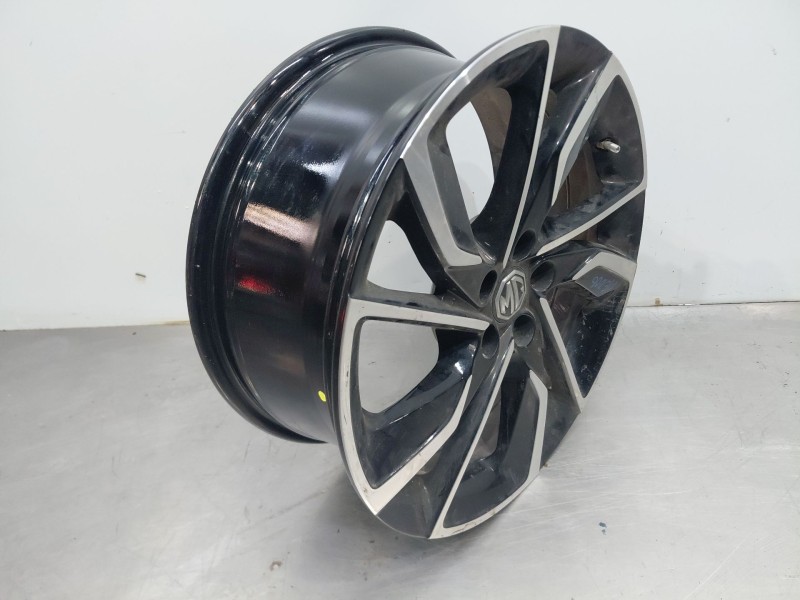 Recambio de llanta para mg zs confort referencia OEM IAM   