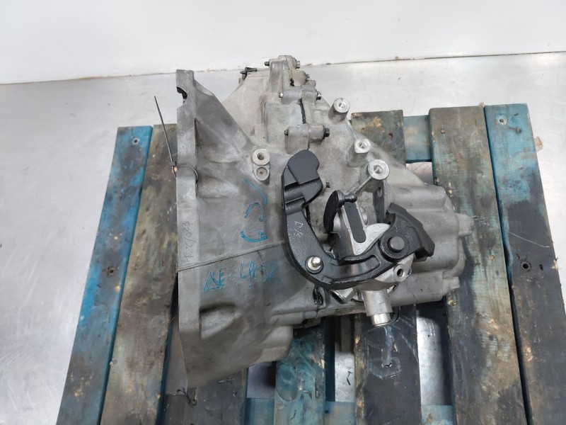 Recambio de caja cambios para volvo v40 momentum referencia OEM IAM CV6R7002GC  