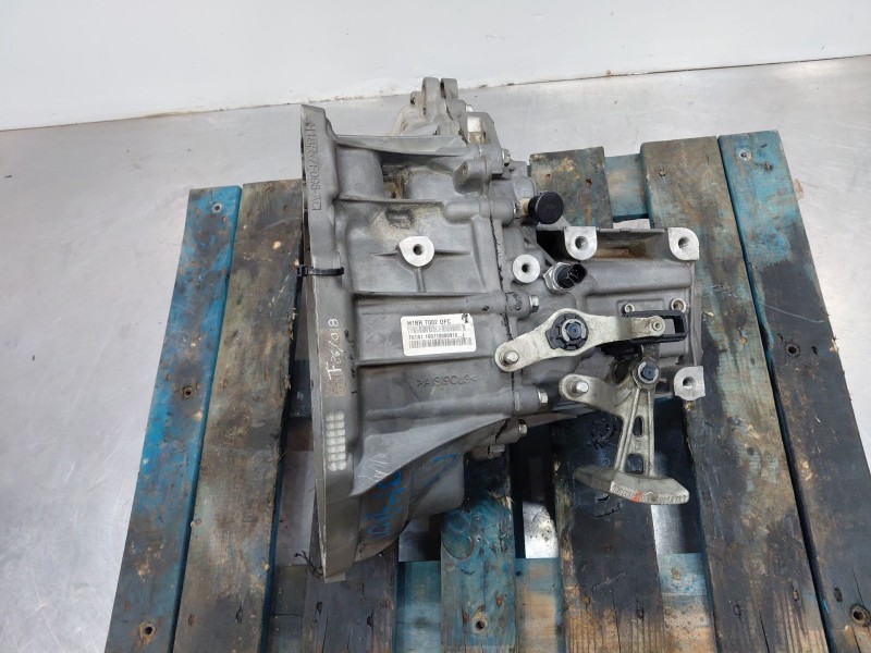Recambio de caja cambios para ford transit courier trend referencia OEM IAM H1BR7002DFC  