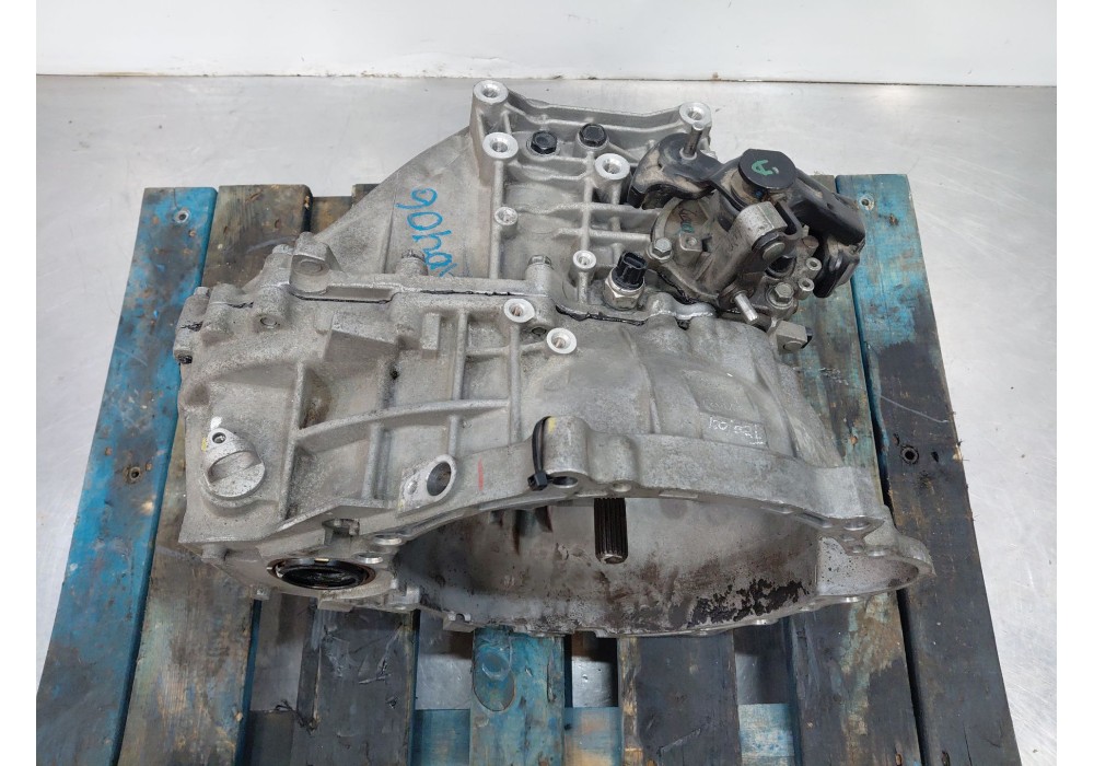 Recambio de caja cambios para kia sportage dynamic referencia OEM IAM 430003D847  