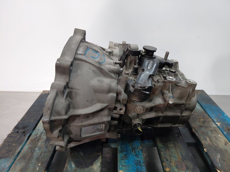 Recambio de caja cambios para kia carens ( ) basic referencia OEM IAM 4300032497  