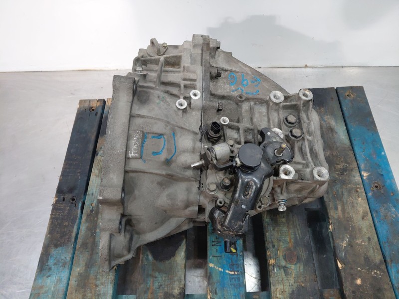 Recambio de caja cambios para kia carens ( ) basic referencia OEM IAM 4300032497  